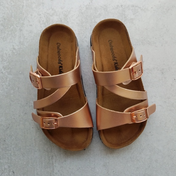 outwoods sandals rose gold